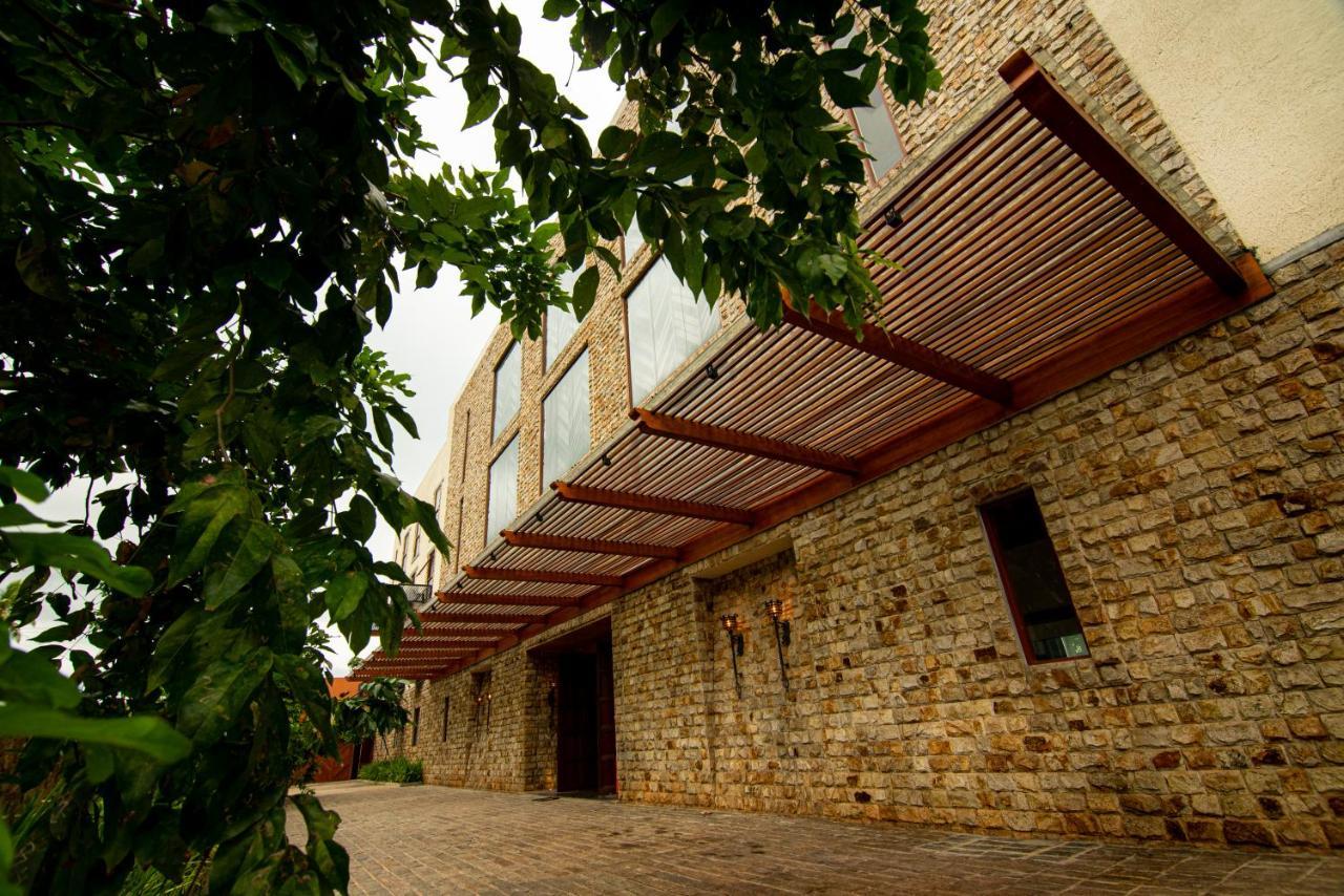 The Rockwall Boutique Hotel Bentota Esterno foto