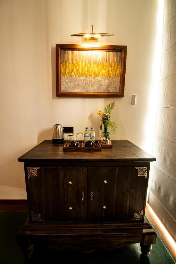 The Rockwall Boutique Hotel Bentota Esterno foto