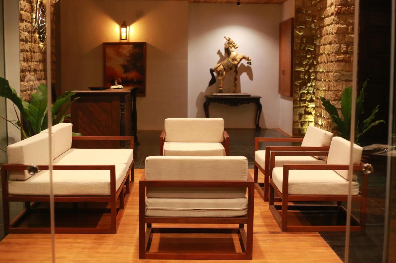 The Rockwall Boutique Hotel Bentota Esterno foto