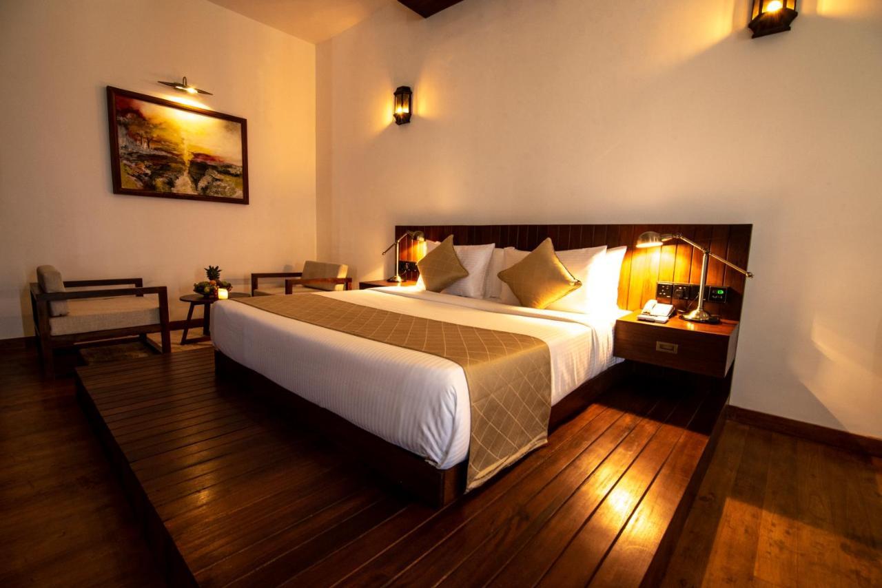 The Rockwall Boutique Hotel Bentota Esterno foto