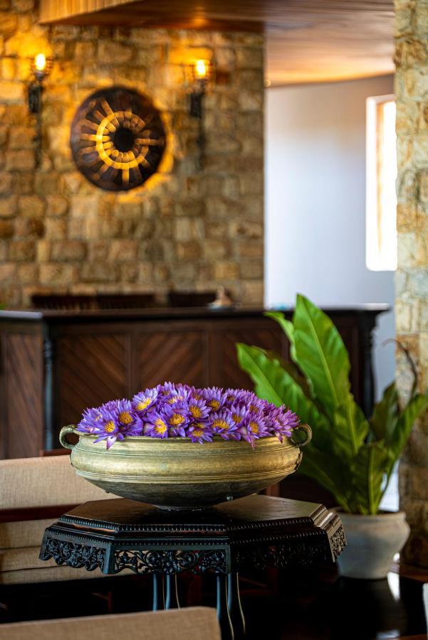 The Rockwall Boutique Hotel Bentota Esterno foto