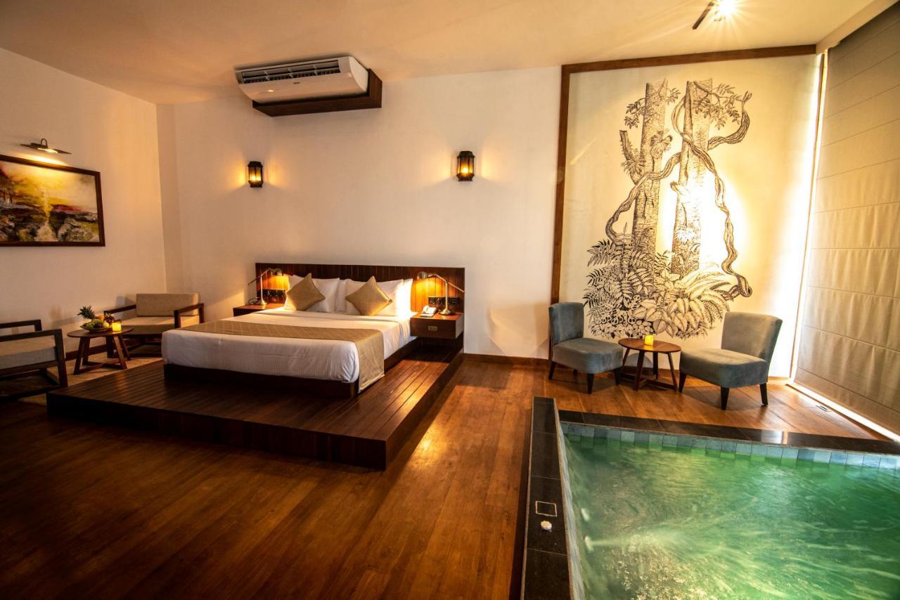 The Rockwall Boutique Hotel Bentota Esterno foto