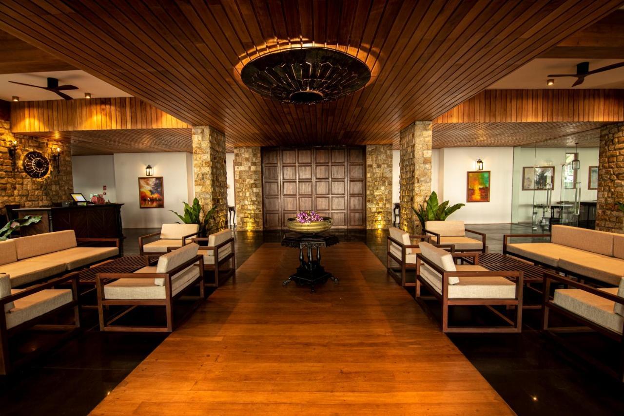 The Rockwall Boutique Hotel Bentota Esterno foto