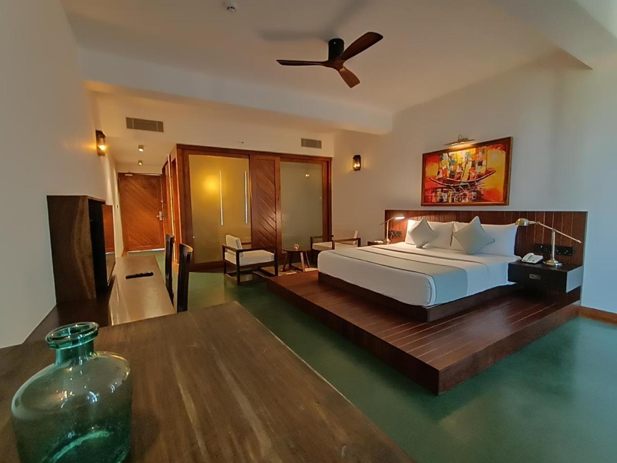 The Rockwall Boutique Hotel Bentota Esterno foto