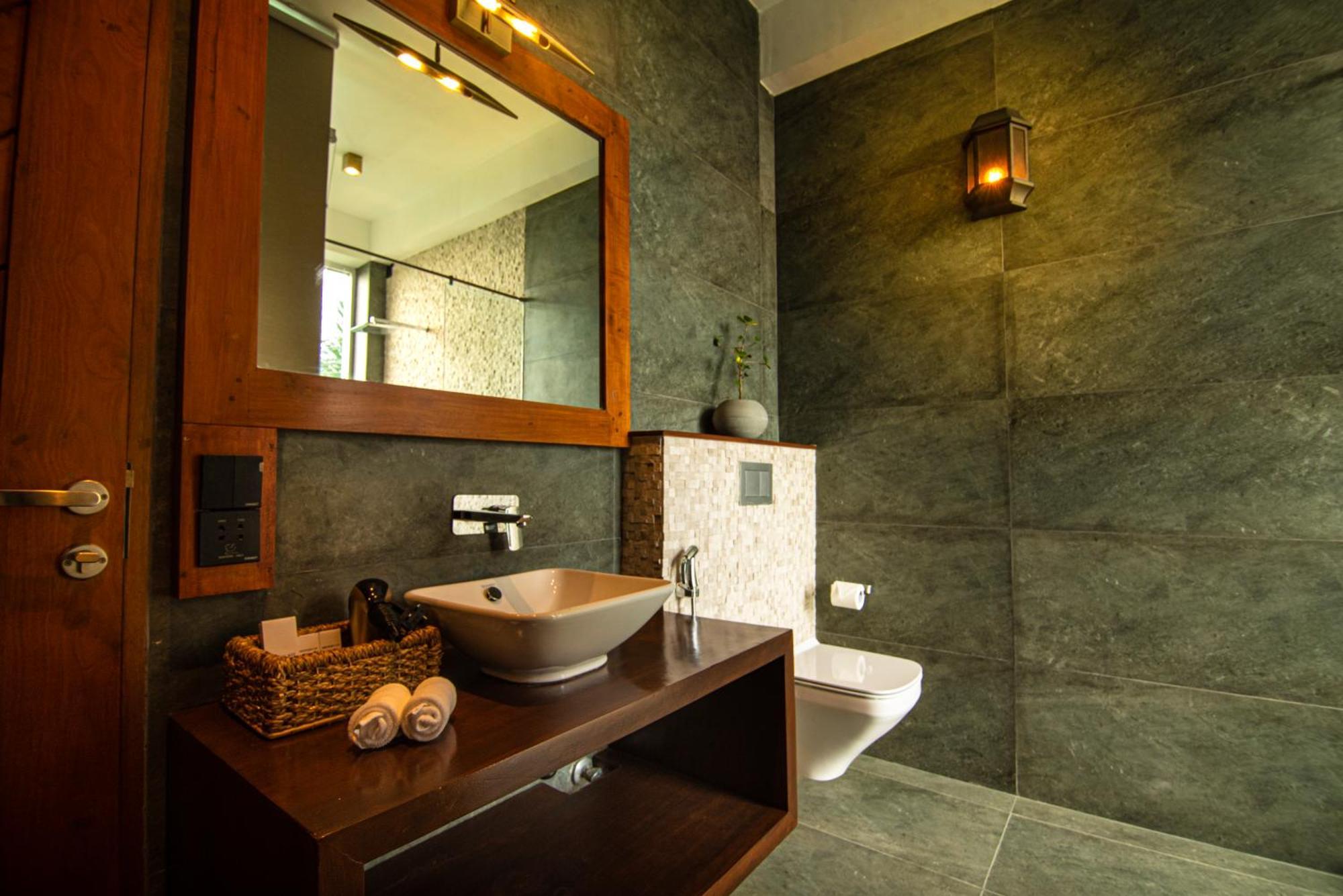 The Rockwall Boutique Hotel Bentota Esterno foto