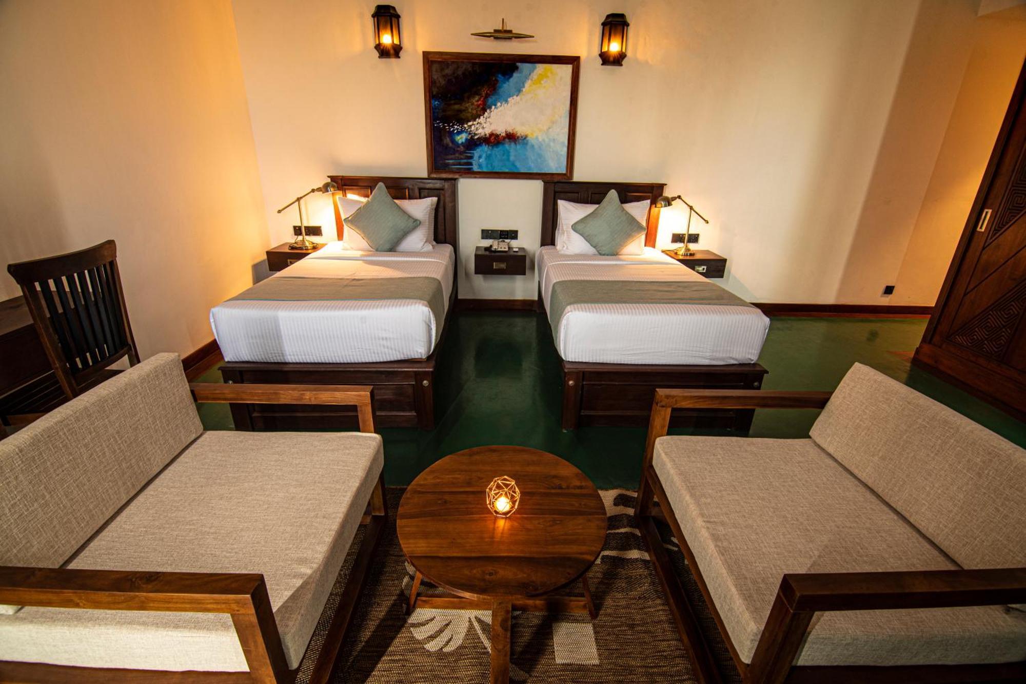 The Rockwall Boutique Hotel Bentota Esterno foto