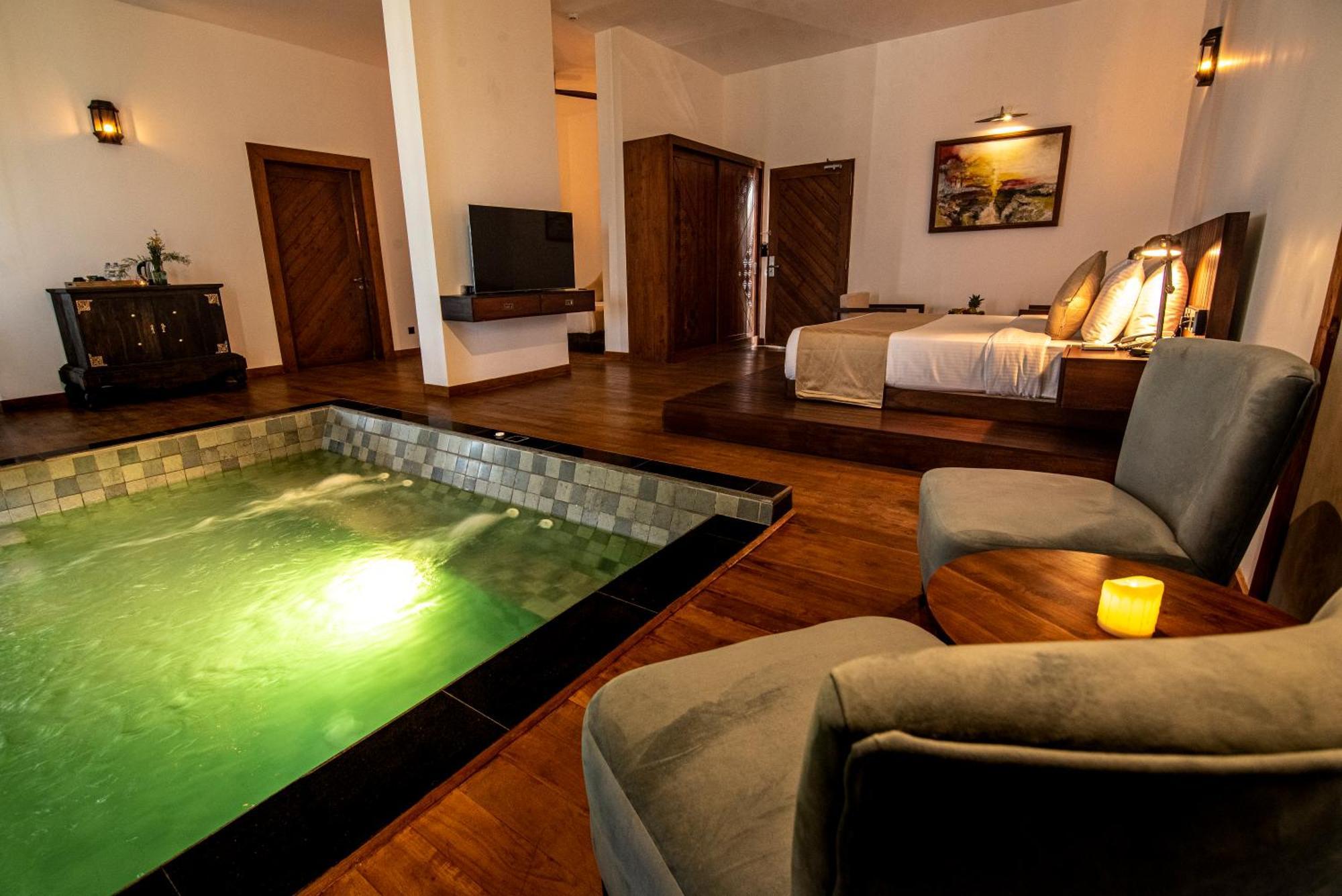 The Rockwall Boutique Hotel Bentota Esterno foto