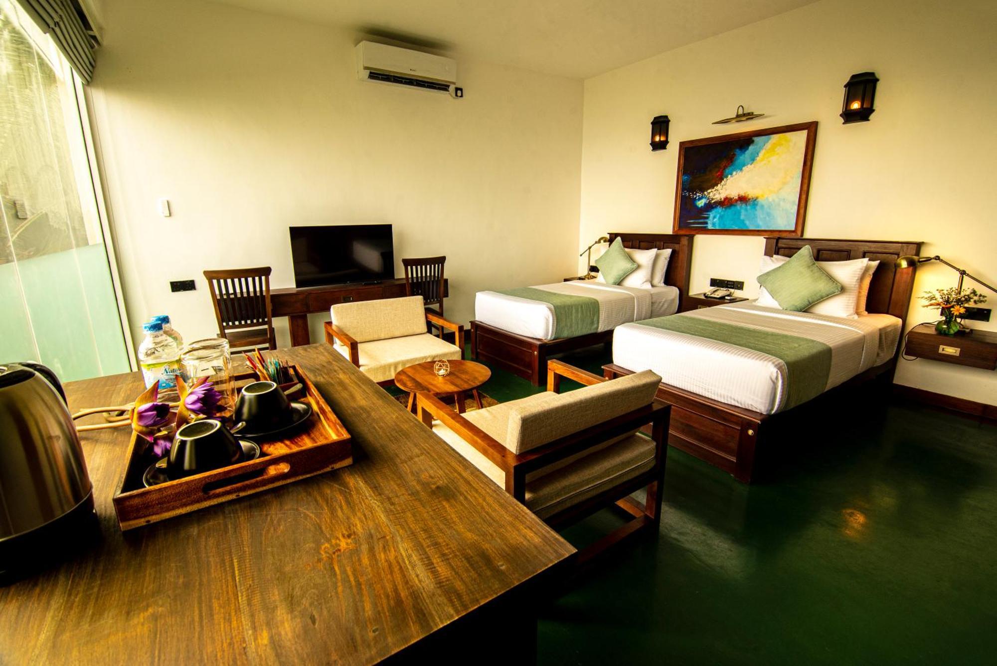 The Rockwall Boutique Hotel Bentota Esterno foto